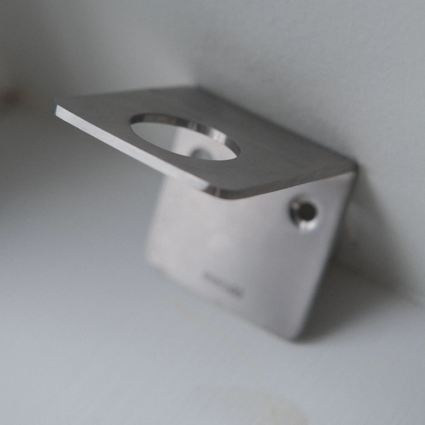 Vægophæng til sæbedispenser • Rustfrit Stål - Image 2