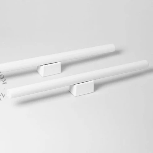 Tube Lampe • Porcelæns fatning